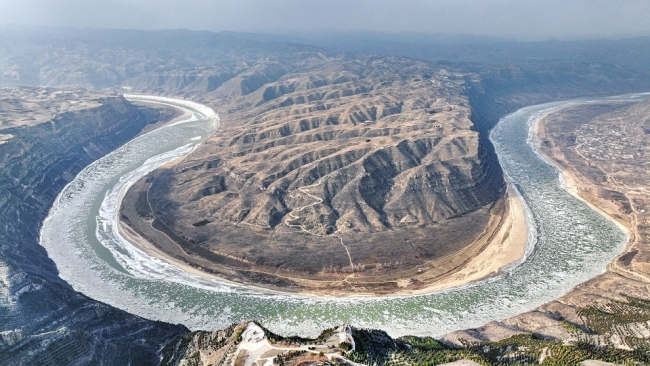 山西永和：黄河乾坤湾景区现大面积流凌