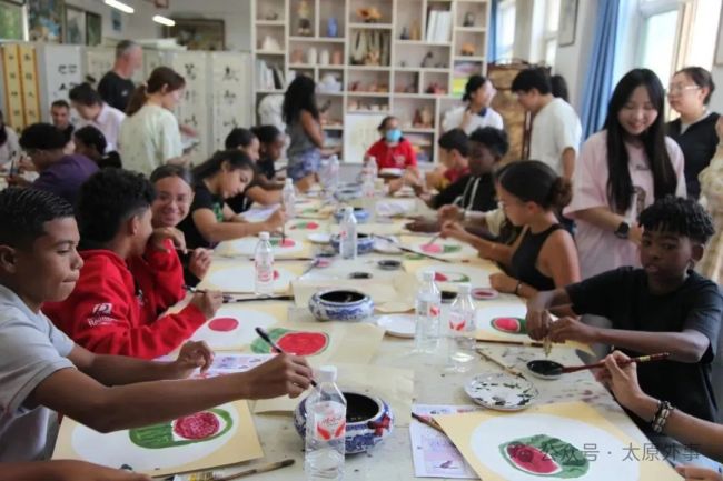 Across Mountains and Seas, Sharing Friendship—Successful Conclusion of the Study Tour to Taiyuan by Teachers and Students from Saint-Denis Secondary School in Réunion, France