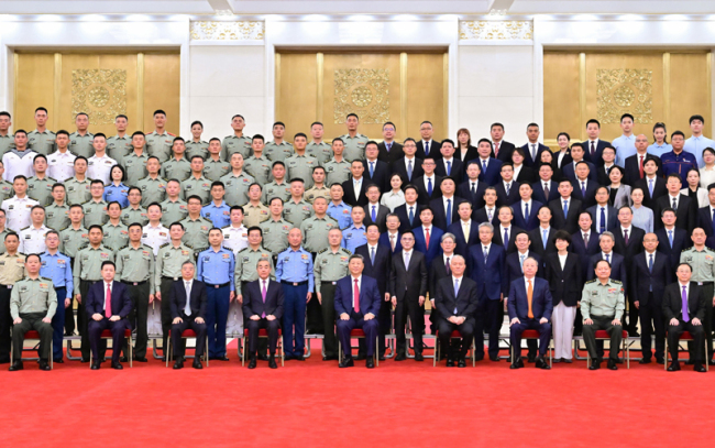 中国人民抗日战争暨世界反法西斯战争胜利80周年纪念活动总结会议在京举行