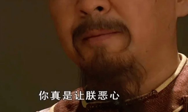 被偷拍裙底视频勒索，蒋梦婕、戴燕妮、杨幂都中招了？