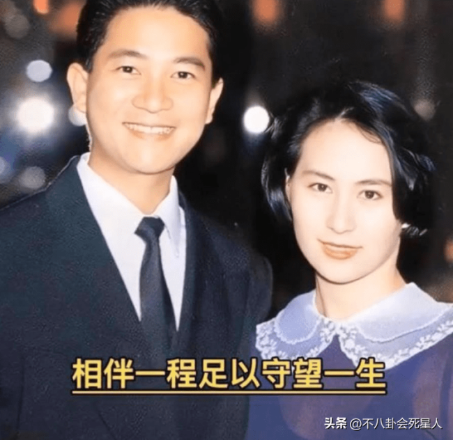 何超琼算不算顶级大美人？看她和李嘉欣的合照就知道了
