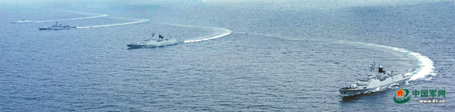 战舰蹈浪 鏖战大洋：海军某护卫舰支队组织实战化训练