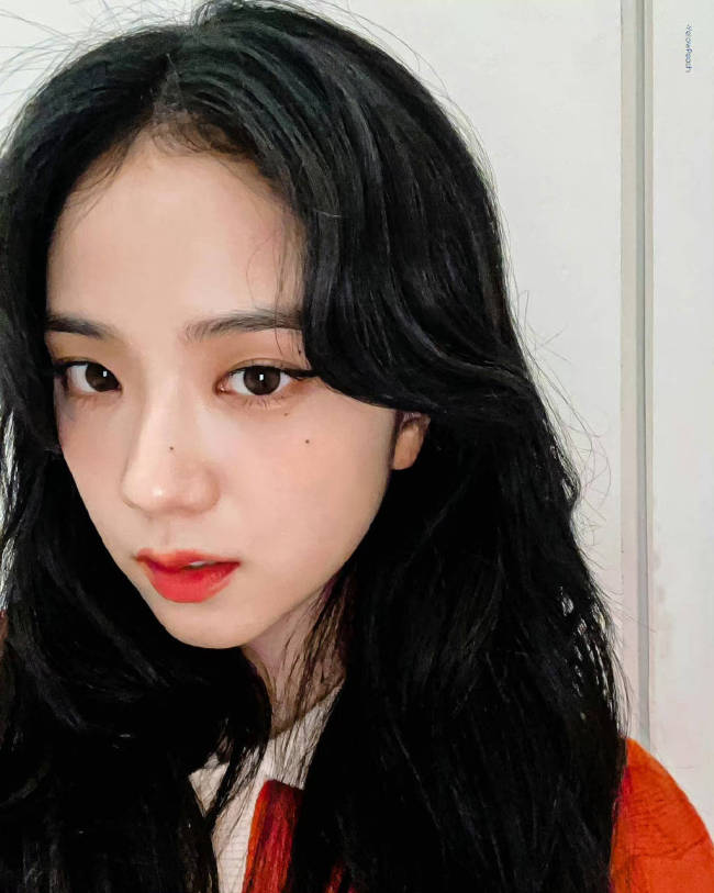 blackpink金智秀将主演韩剧流感饰演被朴正民分手的女友