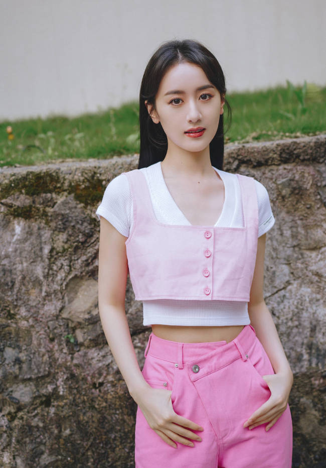 盘点袁冰妍资本版图其名下企业均已注销