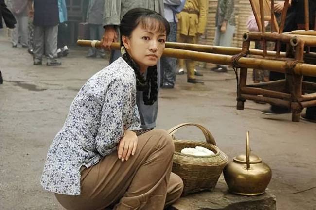 还有人记得罗海琼吗？嫁了豪门，像大妈