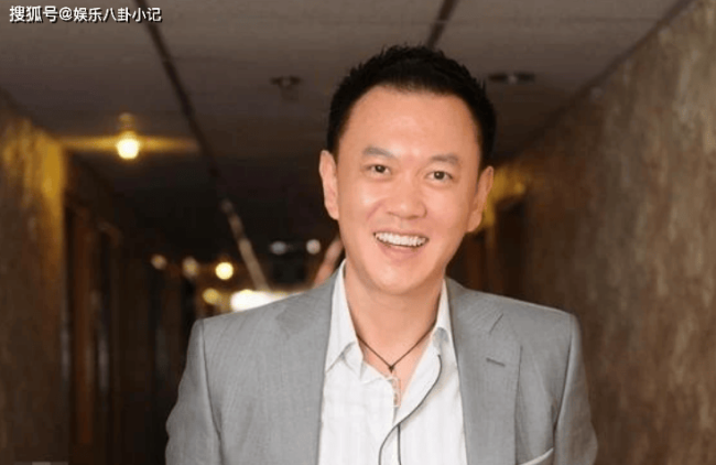 亿万富豪冯嘉怡：演戏只为过瘾，片酬还不够车油钱，至今还单身