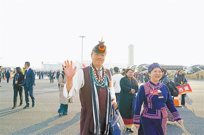 扬帆奋进担使命 豪情满怀奔新程