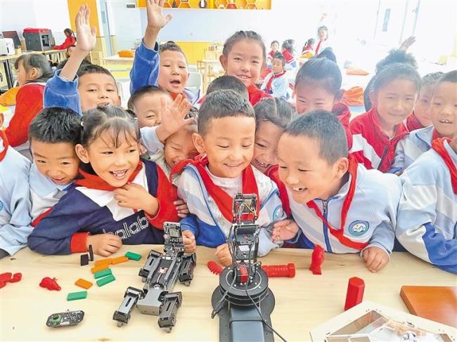 上海、山东、吉林、黑龙江四省市援藏干部人才:携手奋进路 “援”梦日喀则