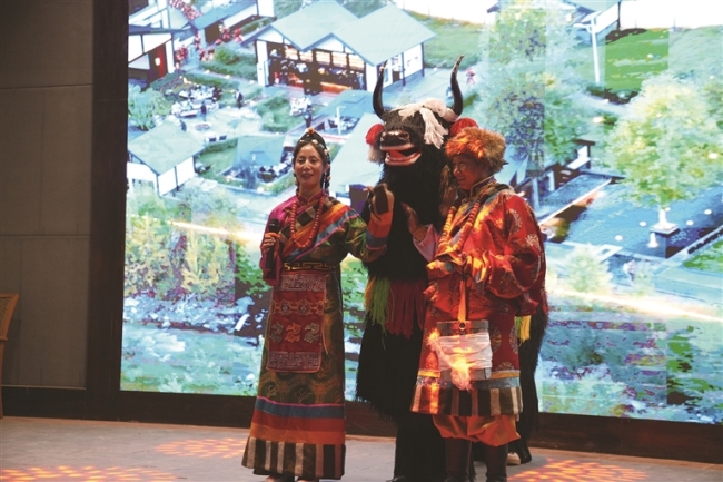 民族文化+特色美食+亲子互动