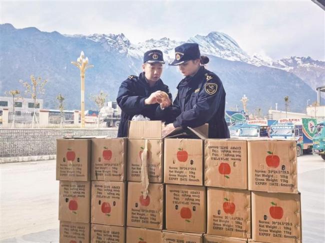 “十四五”期间，拉萨海关认真履职尽责 五年间本土特色农产品等累计出口3.14亿元