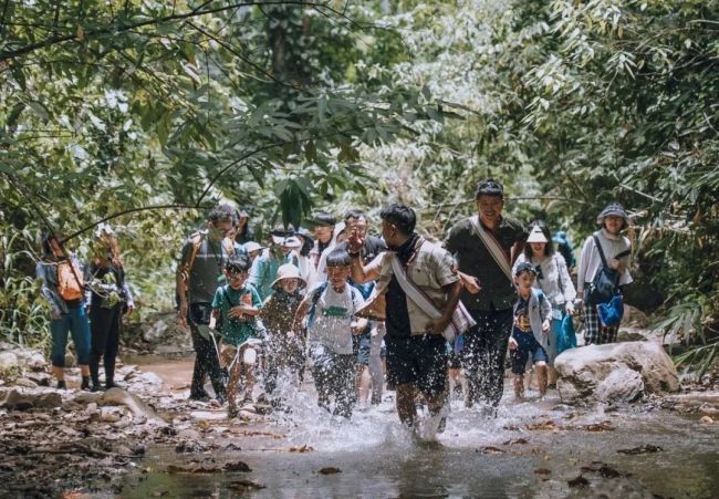 基诺山雨林徒步 基诺山基诺族乡人民政府 供图