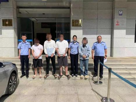 4名逃犯来云南避暑被抓，正准备乘车从昆明去往四川