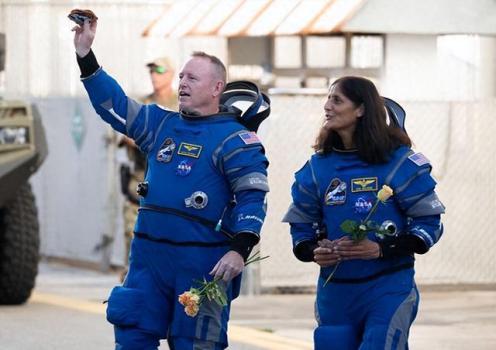 美国2名宇航员被困空间站