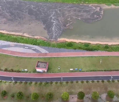 当地回应“污水直接排进河里” 生活污水引发关注