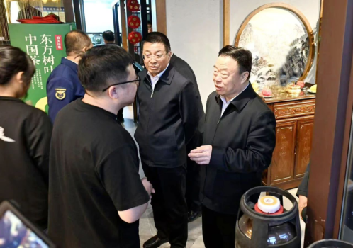 市委書記3天2次暗訪同一餐館 安全隱患整改迅速