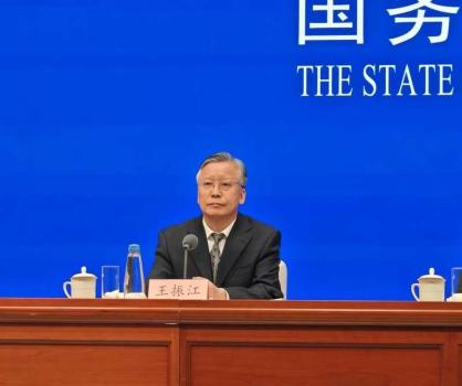 堅決遏制趨利性執(zhí)法 保護(hù)民企合法權(quán)益