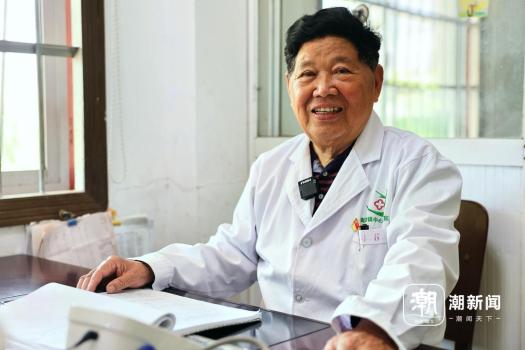 浙江一元村醫(yī)吳光潮 半個(gè)世紀(jì)的堅(jiān)守