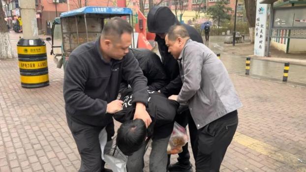 辽宁鞍山父子被杀案告破 22年接力追凶