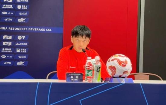 蓉城中场杨明洋变更会籍 获中国国家队出战资格