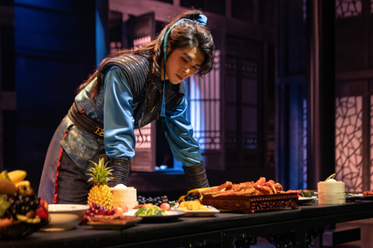 沉浸式話劇《慶余年》上海首演：沒(méi)有特效的修飾，只有演員的表演