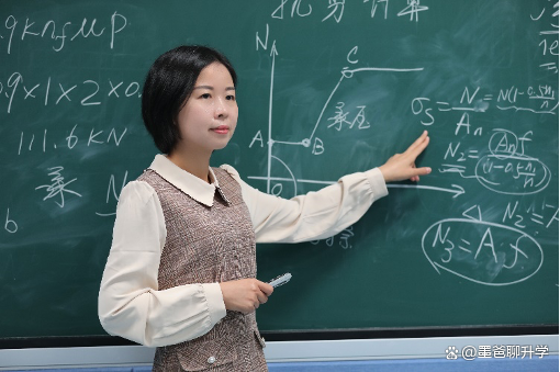 班主任的畢業(yè)約法三章讓學(xué)生破防 考前細(xì)節(jié)決定命運(yùn)
