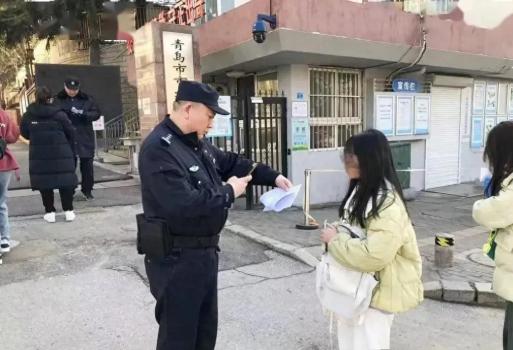 警方助跑錯考場中考生準(zhǔn)時赴考 警民攜手護航高考