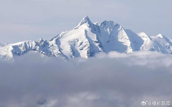女子在3700米高峰被男友遗弃后冻死 登山悲剧引发关注