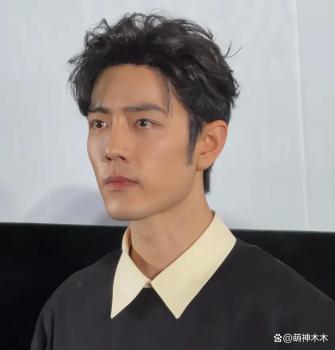 肖战哭了 路演现场感动落泪