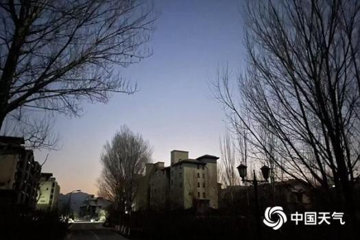 北京今天晴冷持續(xù)最高氣溫7℃ 周五或迎降雪 氣溫將逐漸下降