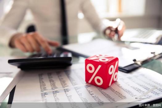 美聯(lián)儲降息預(yù)期升溫 市場觀望情緒濃厚