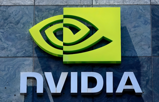 英伟达单日市值飙升9425亿元 科技股领涨美股
