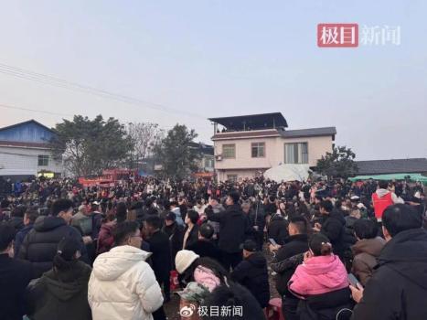 多地紧急叫停刨猪宴 安全与乡情共守