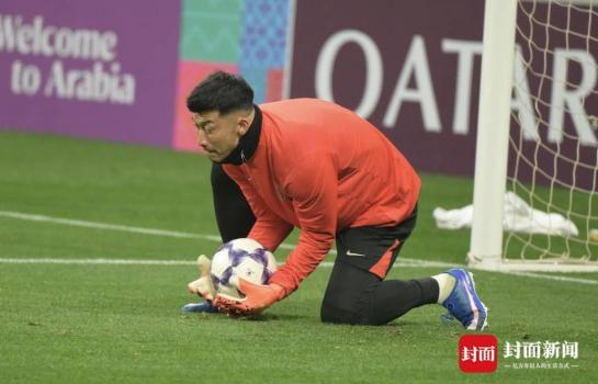 成都蓉城迎来亚冠晋级关键战 新帅首秀备受期待