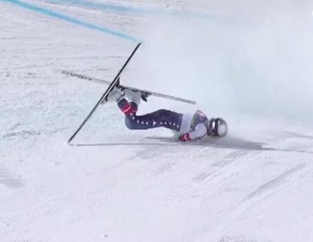 美国传奇选手冬奥比赛中摔倒重伤 滑雪名将再遭重创