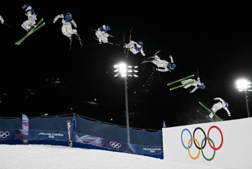 谷爱凌第2名晋级大跳台决赛 展现实力与勇气