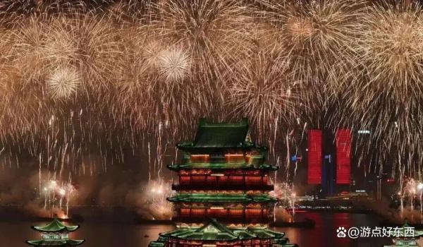 2026南昌烟花晚会 光影盛宴璀璨赣江