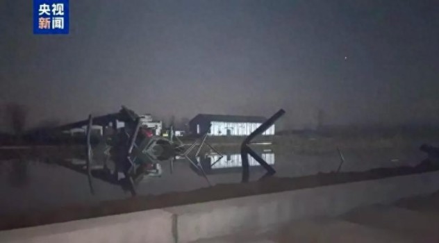 垮塌大桥21份合同里竟有18份违法分包，莫让“草台班子”毁了安全根基