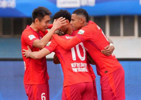 河南队主场2-1击败云南玉昆 成功“负分清零”