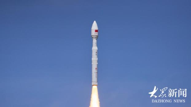 中国成功发射一箭八星 拉开年度航班化发射序幕