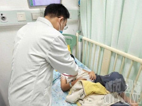又到小龍蝦季，5歲男童卻吃出“橫紋肌溶解”
