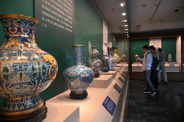 北京景泰蓝宫廷艺术特展亮相恭王府博物馆